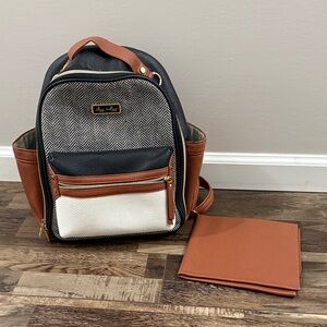 Itzy Ritzy Herringbone Diaper Backpack in Black, White & Brown